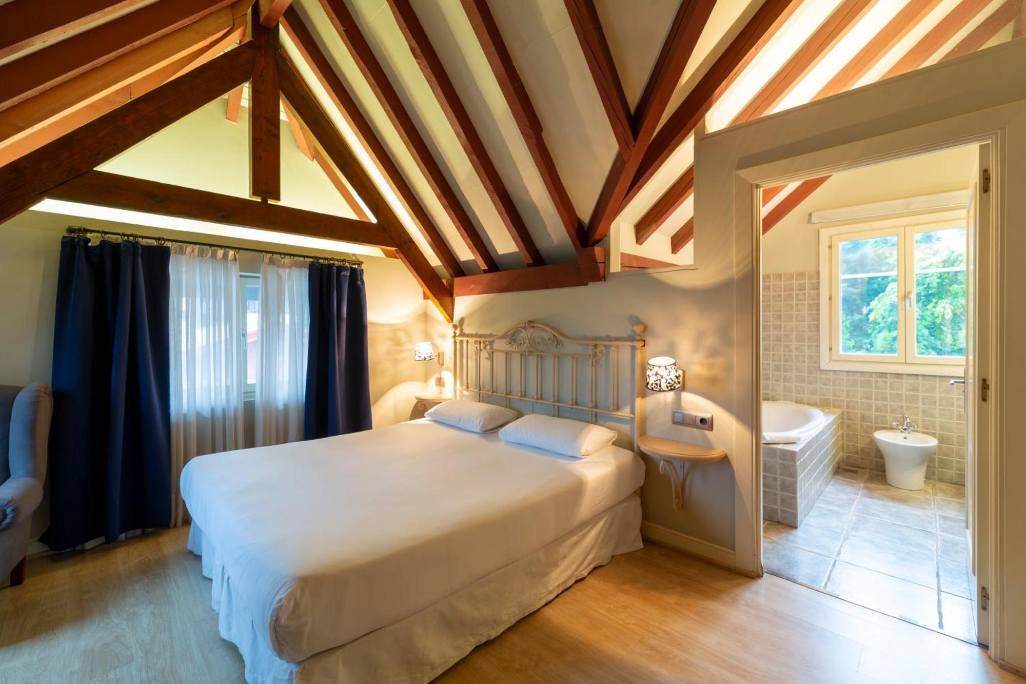 Kaian Maitea Hotel Пленсия Екстериор снимка