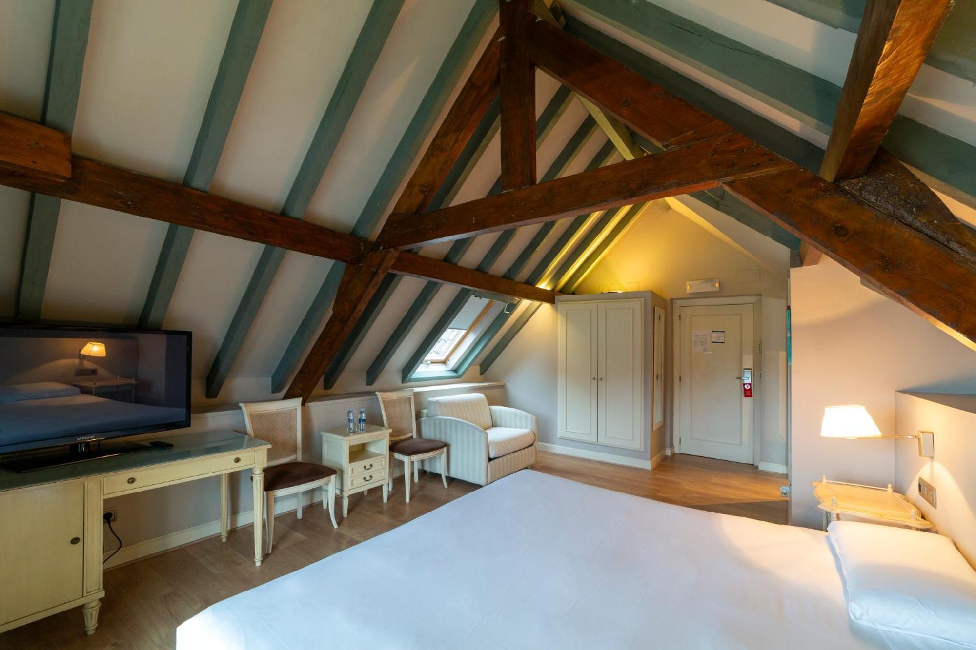 Kaian Maitea Hotel Пленсия Екстериор снимка