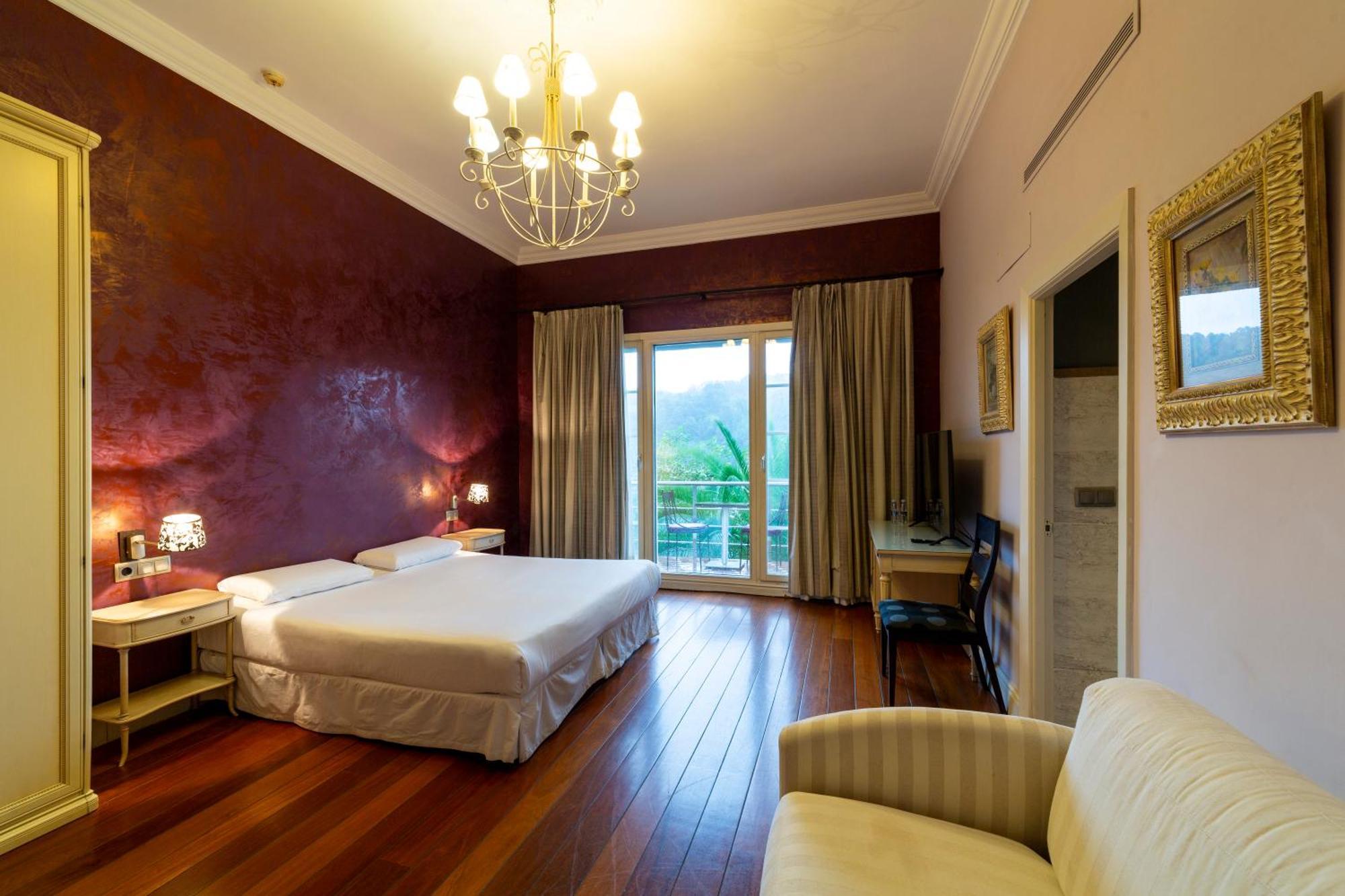 Kaian Maitea Hotel Пленсия Екстериор снимка