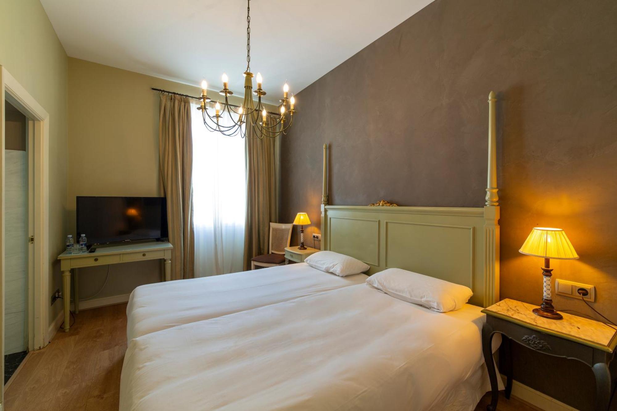 Kaian Maitea Hotel Пленсия Екстериор снимка